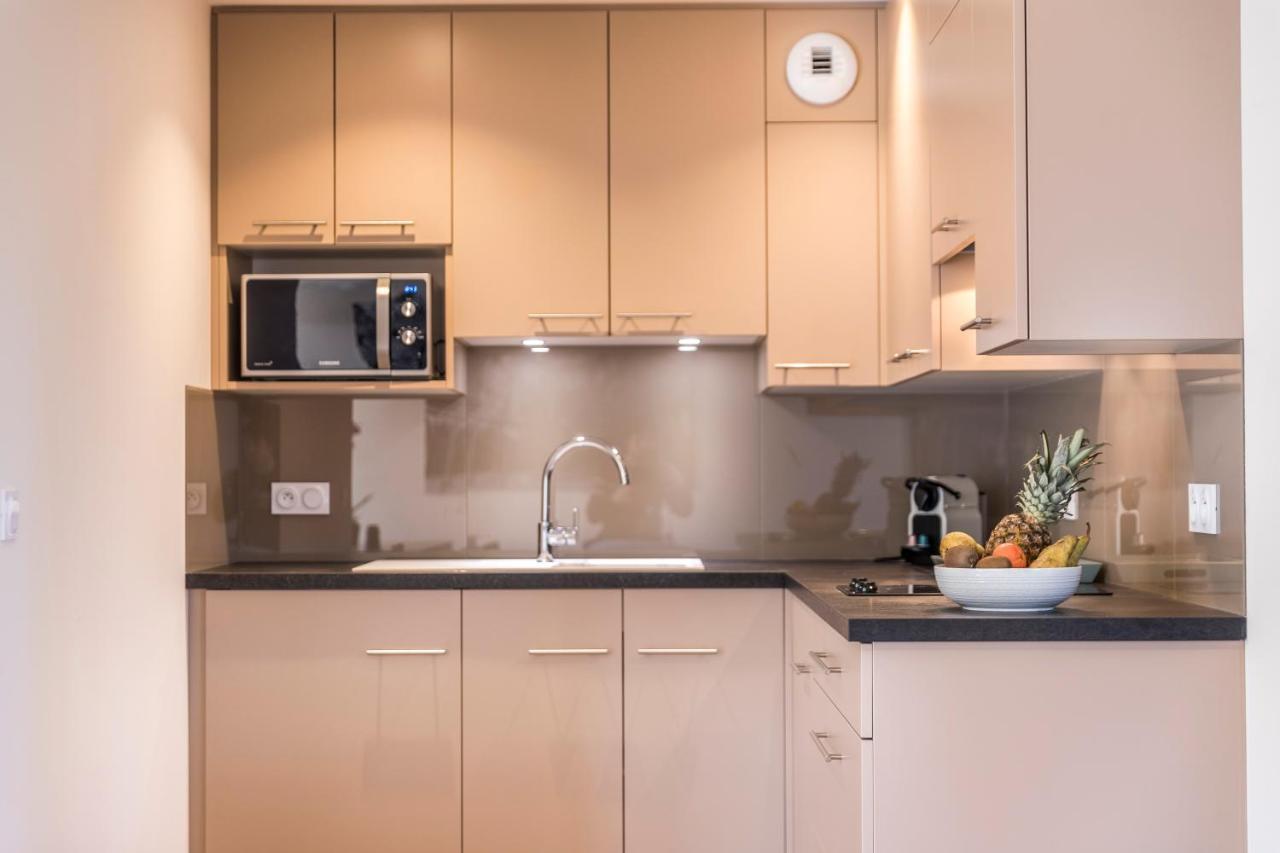 Clos Castel Villas Кастелжалу Екстериор снимка